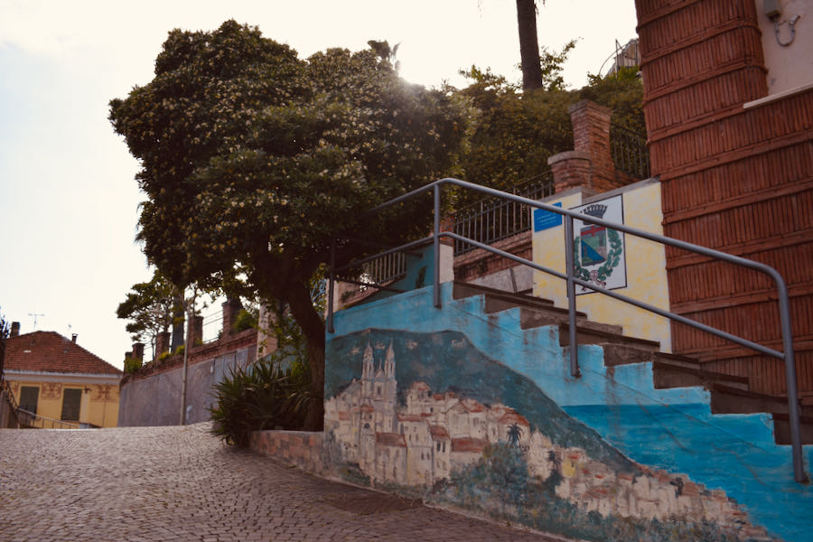Borgio | Murales Via Al Municipio