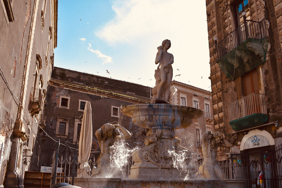 Cosa Visitare A Catania | Fontana Dell'Amenano