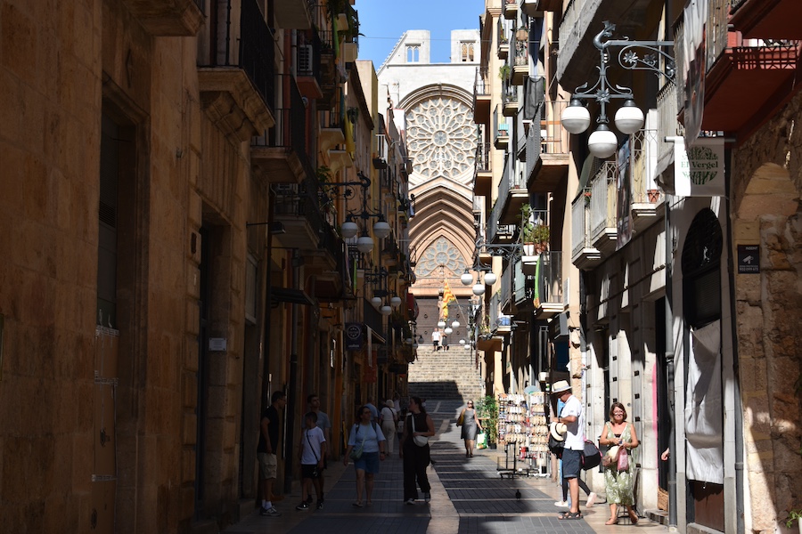 Catalogna In 4 Giorni | Tarragona Carrer Major