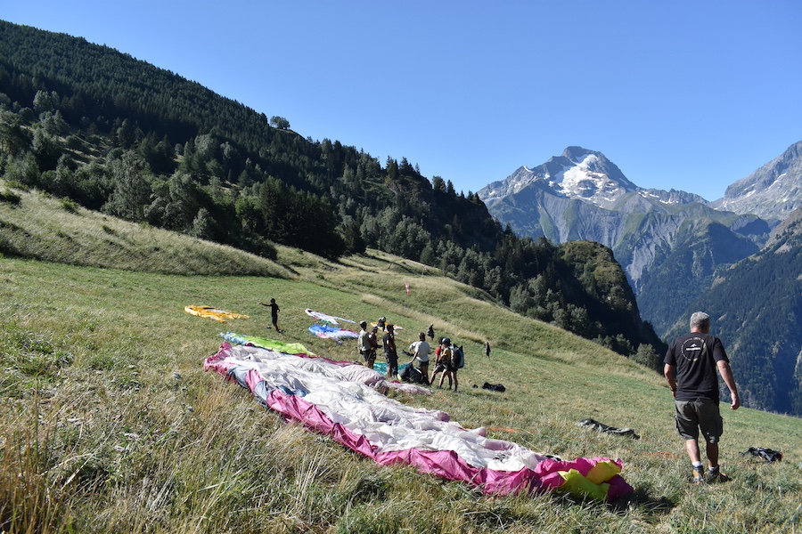 Cosa Fare Les 2 Alpes Estate | Parapendio